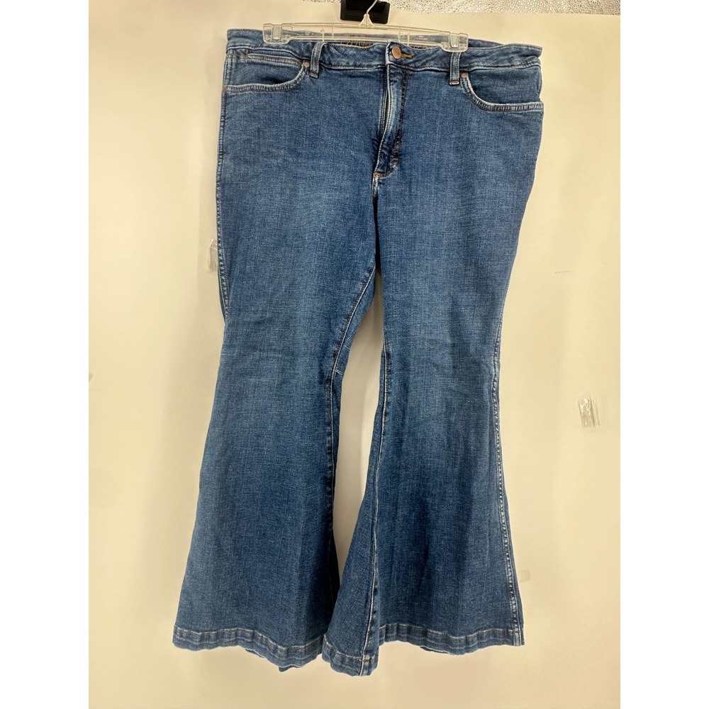 Wrangler High Rise Flare Jeans Womens 34x30 Blue Denim Bell Bottoms Cowgirl - Picture 14 of 16